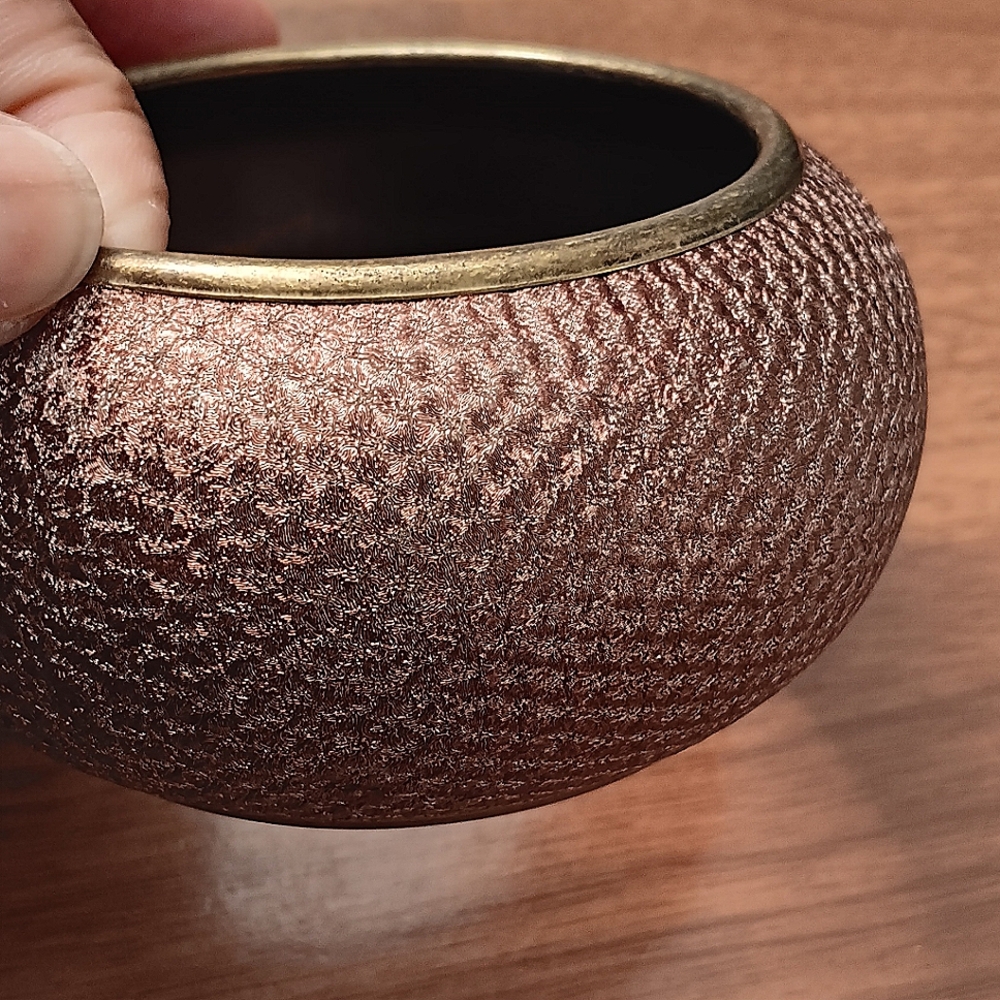 Beautiful Bronze/Copper Bangle by Esmor🤩 NWOT